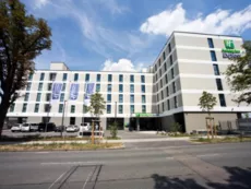 family accommodation mannheim Holiday Inn Express Mannheim - City Hauptbahnhof, an IHG Hotel