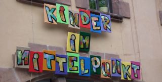 Kinder im Mittelpunkt beim Spielhaus Hemshofpark